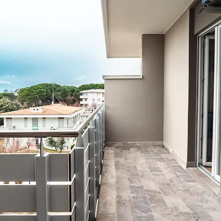 Apartament Diana Est