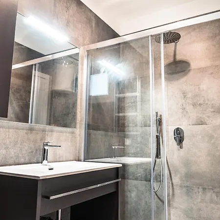 Diana Est Apartament