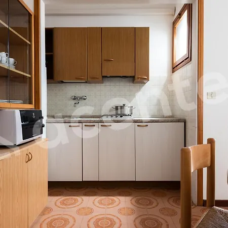 Diana Est Apartament