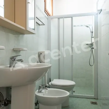 Apartament Diana Est *