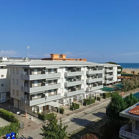 Apartament Diana Est